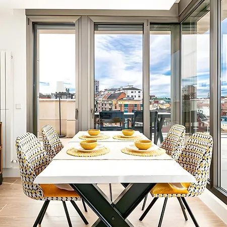 Atico Centrico Bulevar De La Sidra Apartment